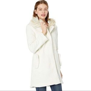 BB Dakota Cream Ribbed Faux-Fur Hooded Sweater Coat Size Medium